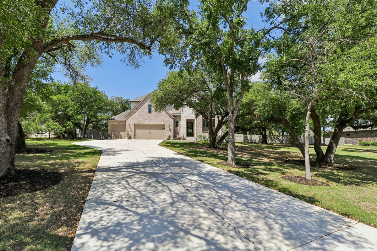 101 Wolf Ridge Rd — photo 2