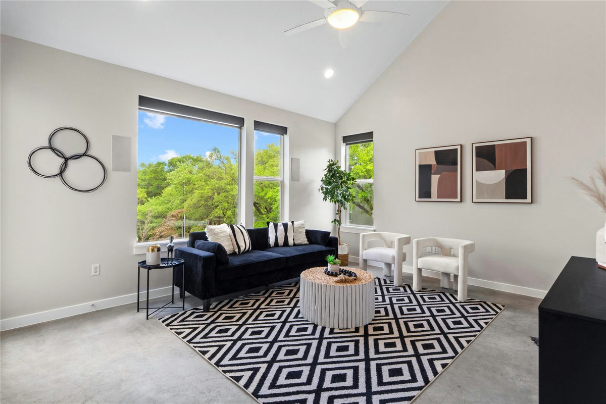 3001 Del Curto Rd #35 — photo 3