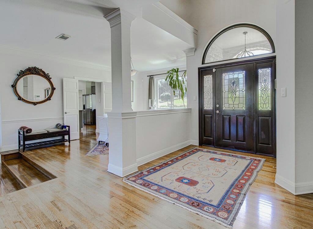 4800 Mantle Dr — photo 2