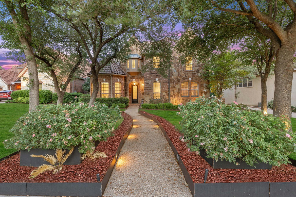 1917 Lakecliff Hills Ln — exterior