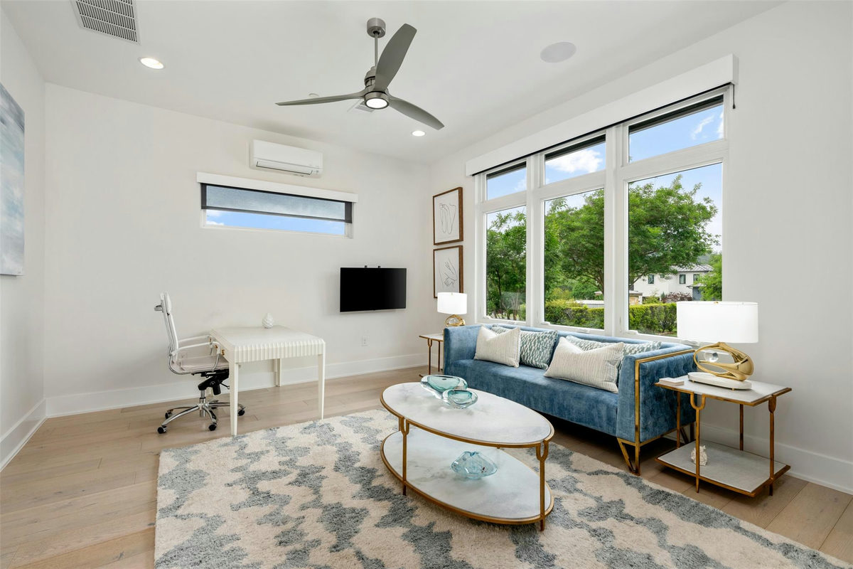 901 Cypress Grove Dr — photo 4
