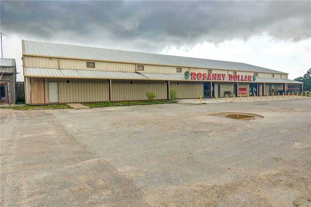 2989 S Highway 304 — exterior