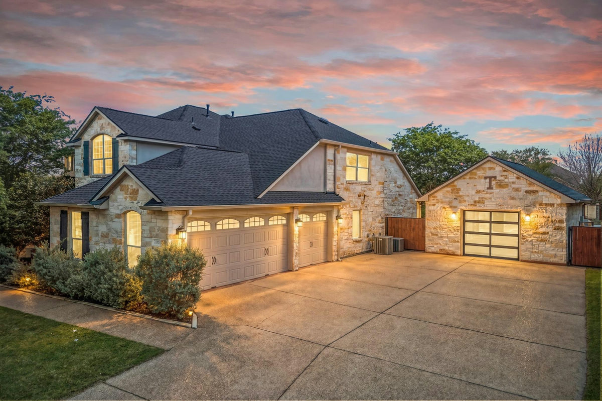 1023 Grassy Field Rd — exterior