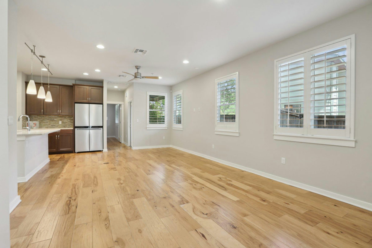 4008 Valley View Rd #A — photo 3