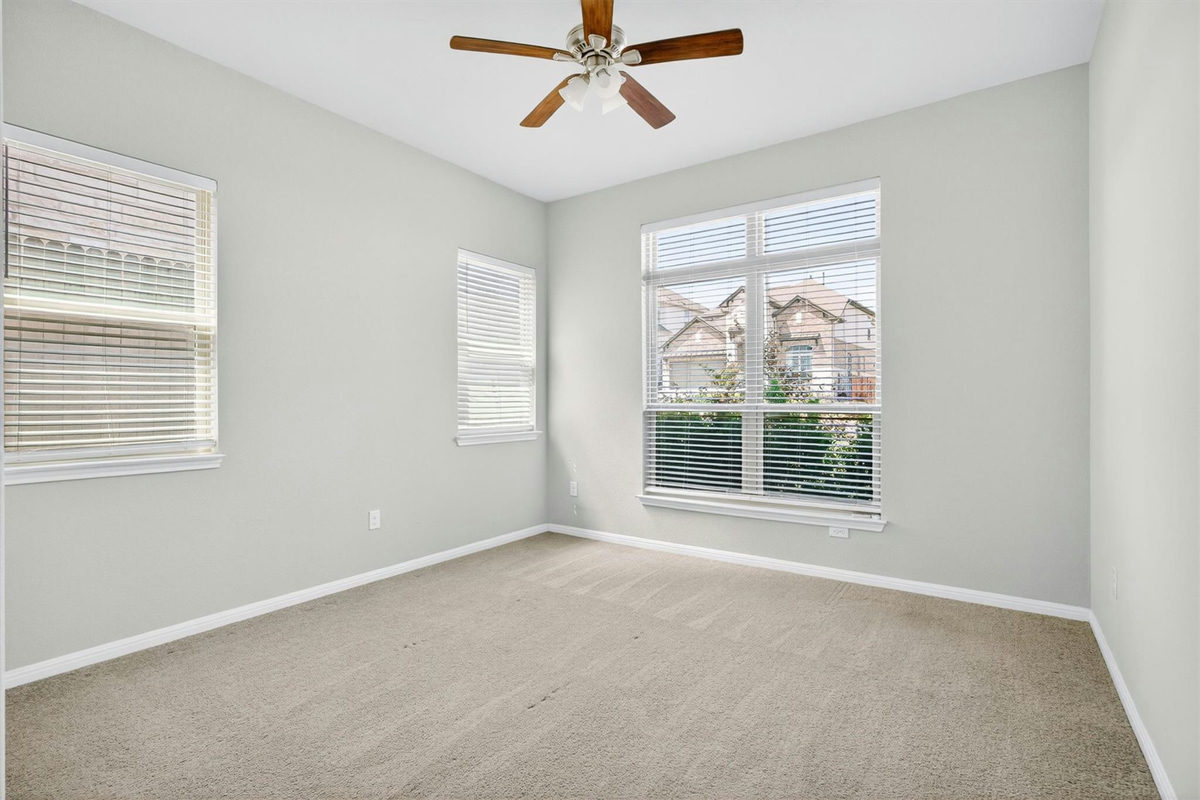 810 Clearwell St — photo 5