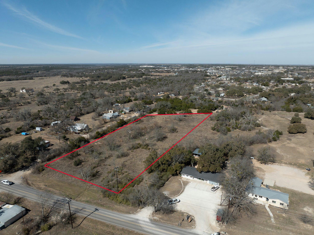 3702 Ranch Road 1869 Rd — exterior