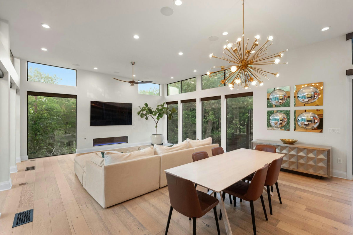 1201 Kenwood Ave — photo 4