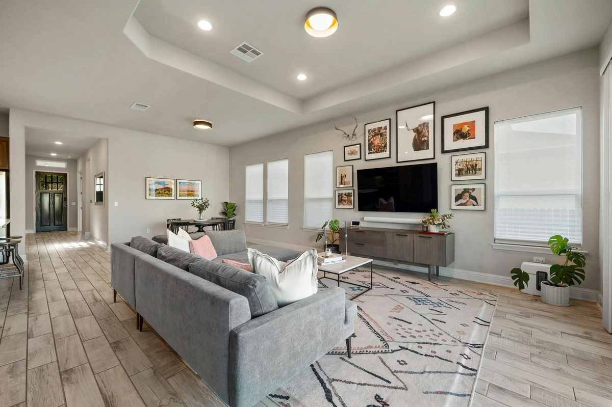 12513 Javea Dr — exterior