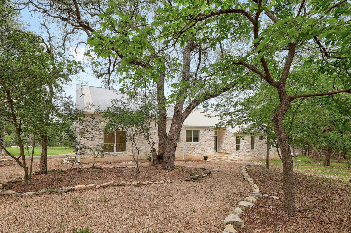 1700 Patterson Rd — photo 2