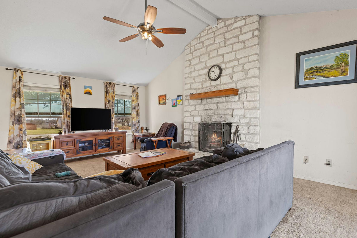 61 Family-A Cir — photo 5