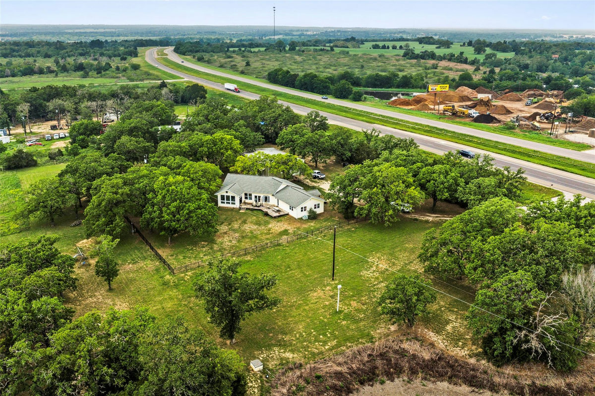 1389 Highway 290 None E — photo 3