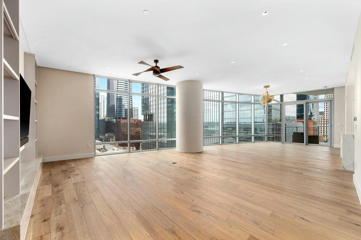 200 Congress Ave #15E — photo 3