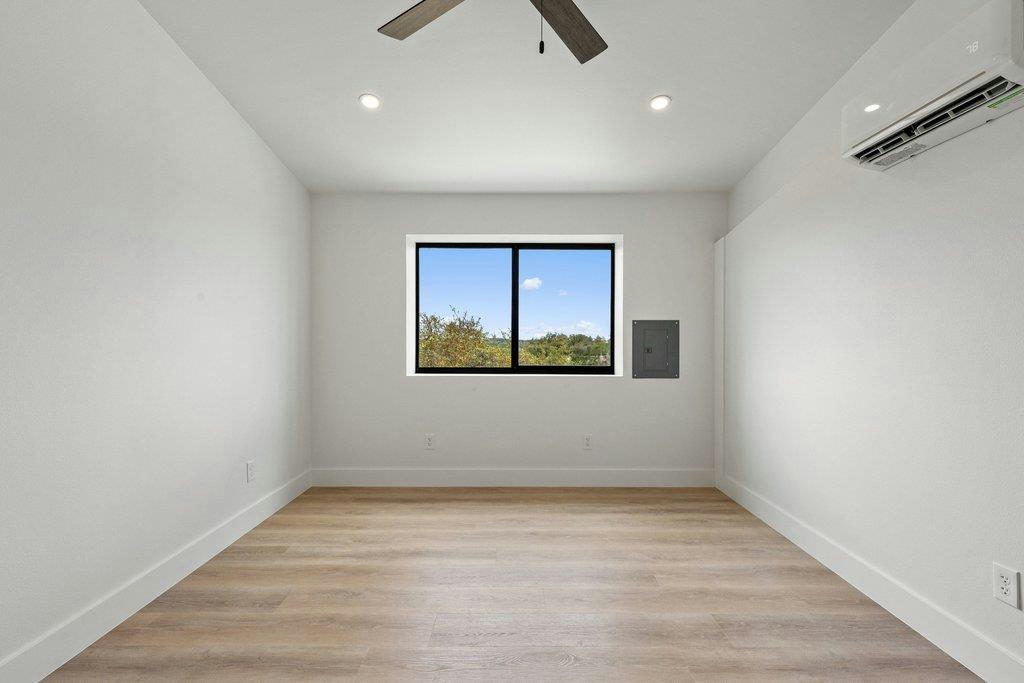 451 Farrell Rd #301A — photo 4