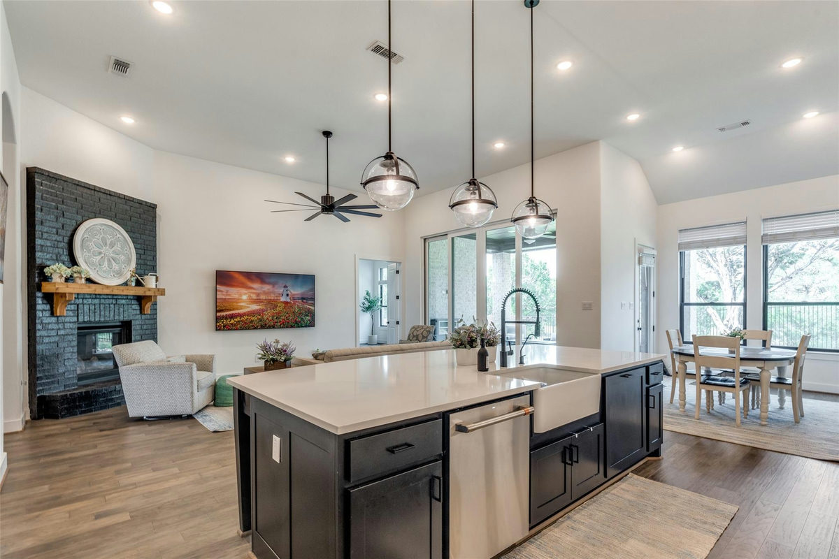 22306 Cape Travis Bnd — photo 4