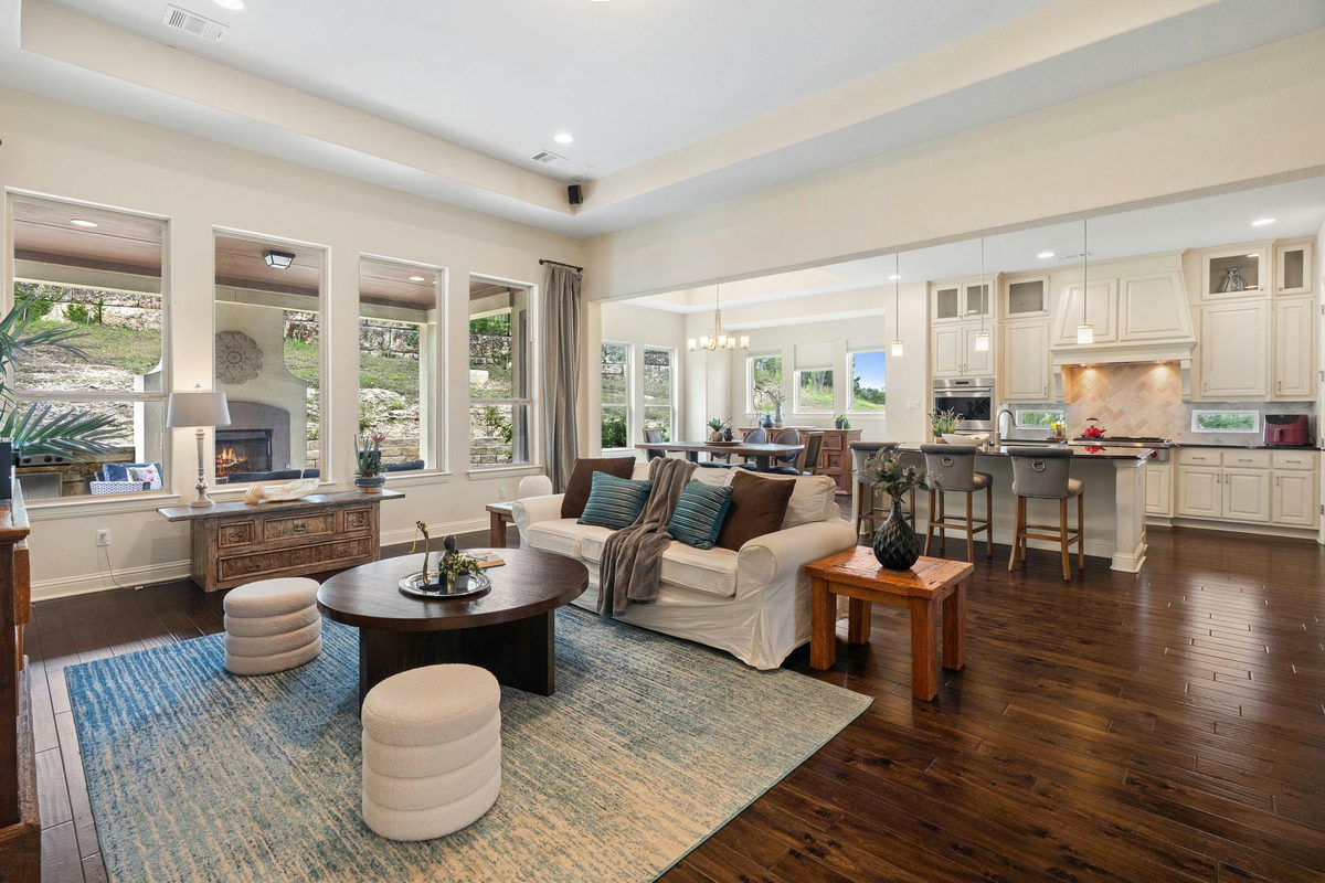 308 Ansley Cv — photo 3