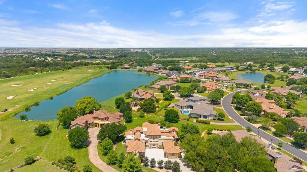 102 Long Point Cv — photo 4