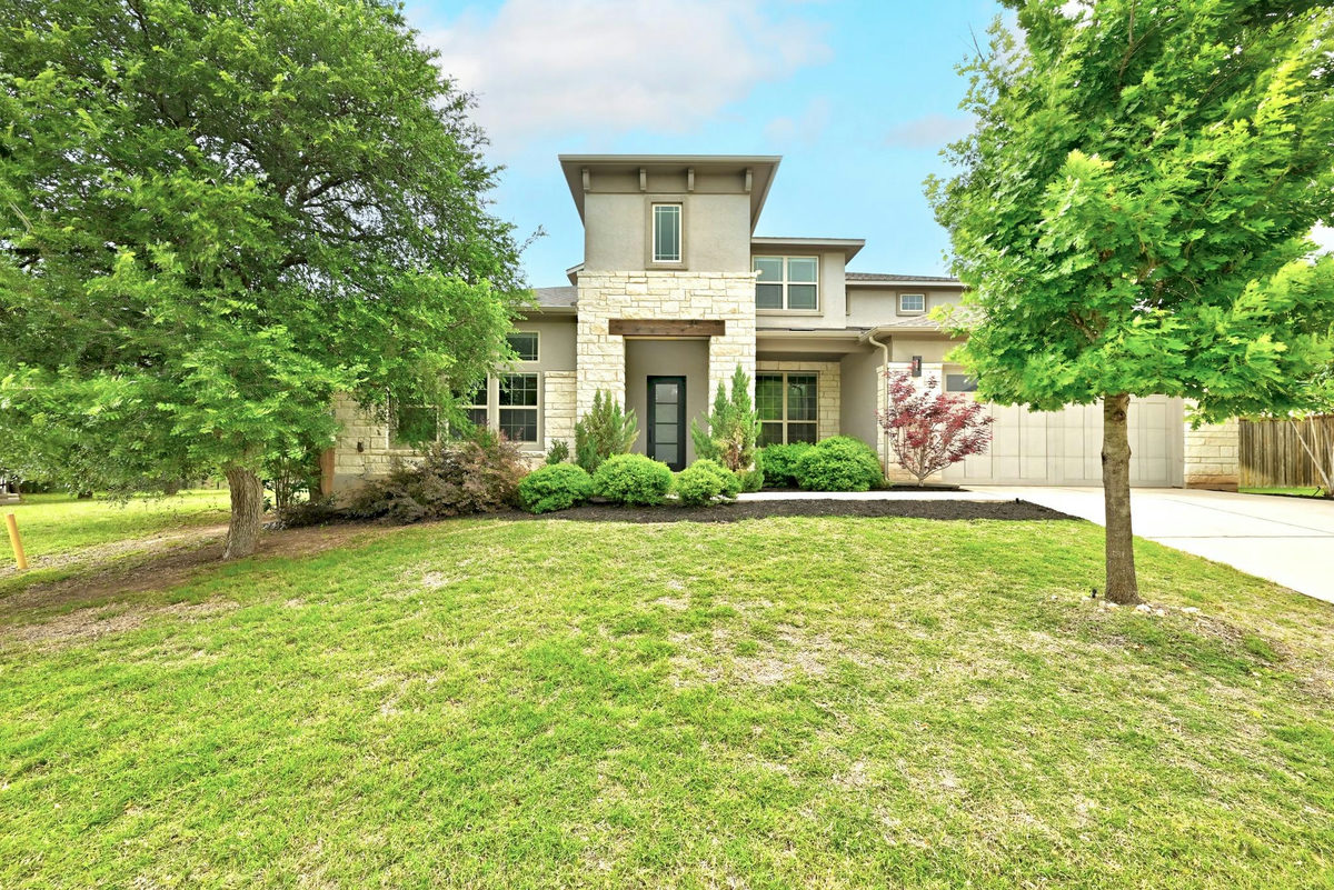 9008 Harper Rae Dr — exterior