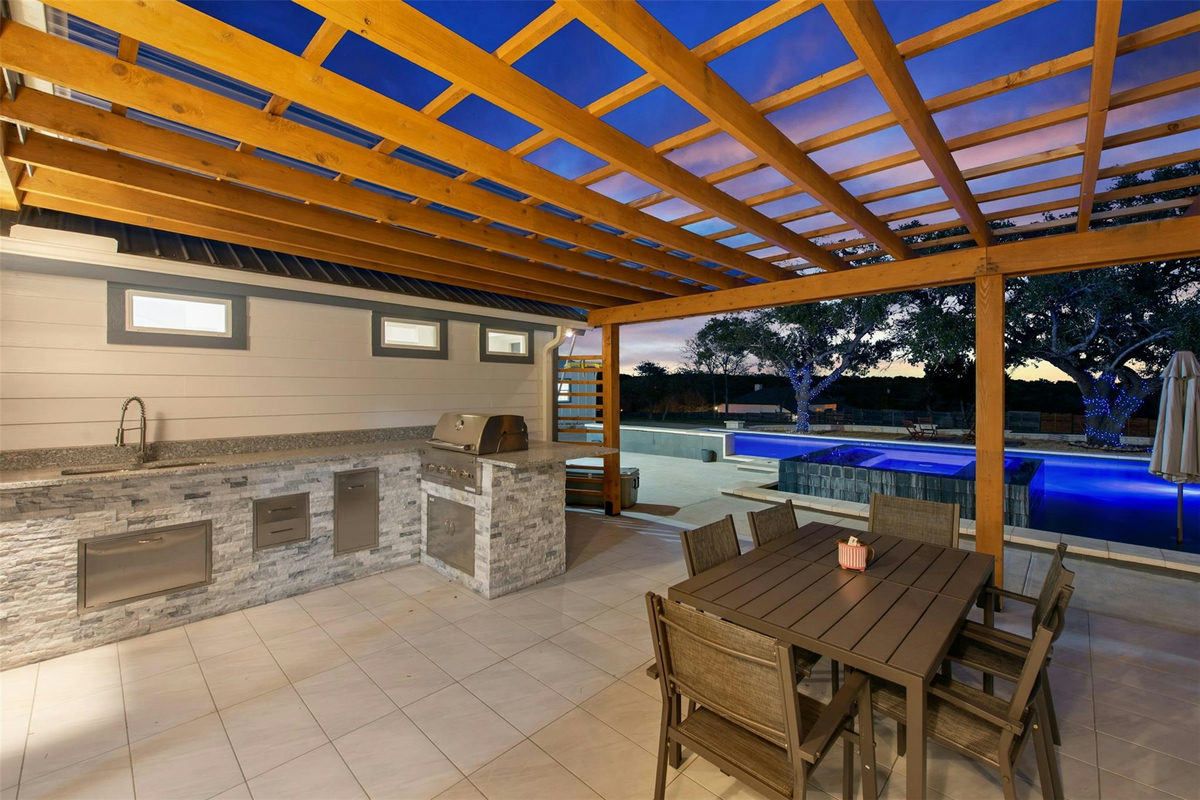 14300 Summit View — photo 3