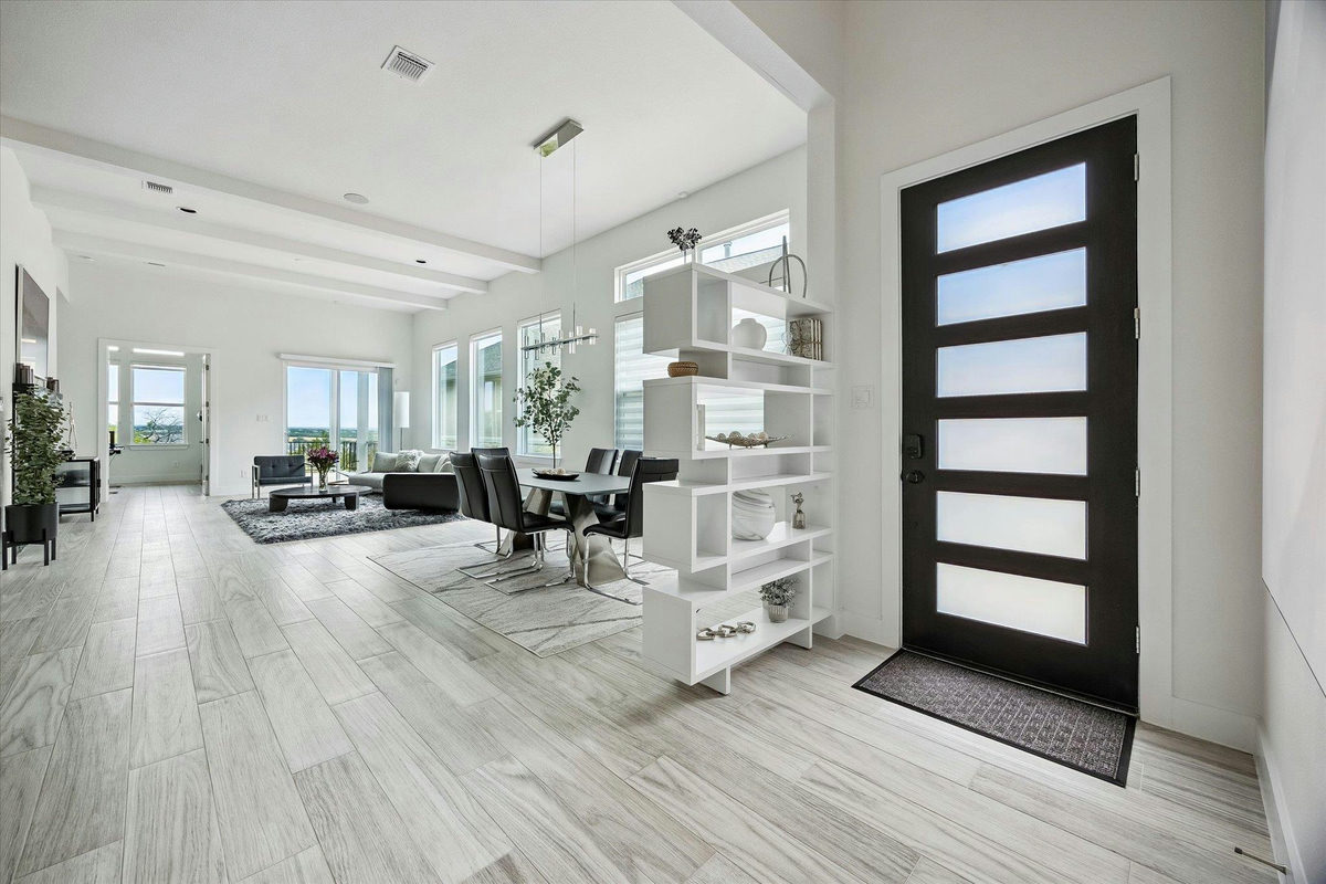 609 Faith Dr — photo 4