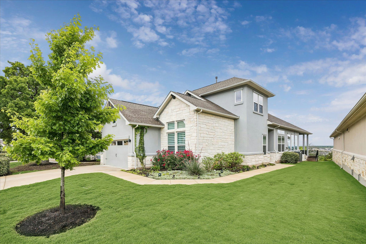 609 Faith Dr — photo 2