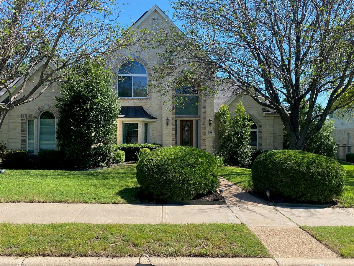 4514 Harvey Penick Dr — exterior