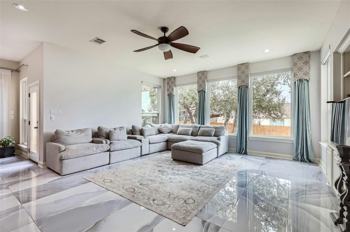 4514 Harvey Penick Dr — photo 2