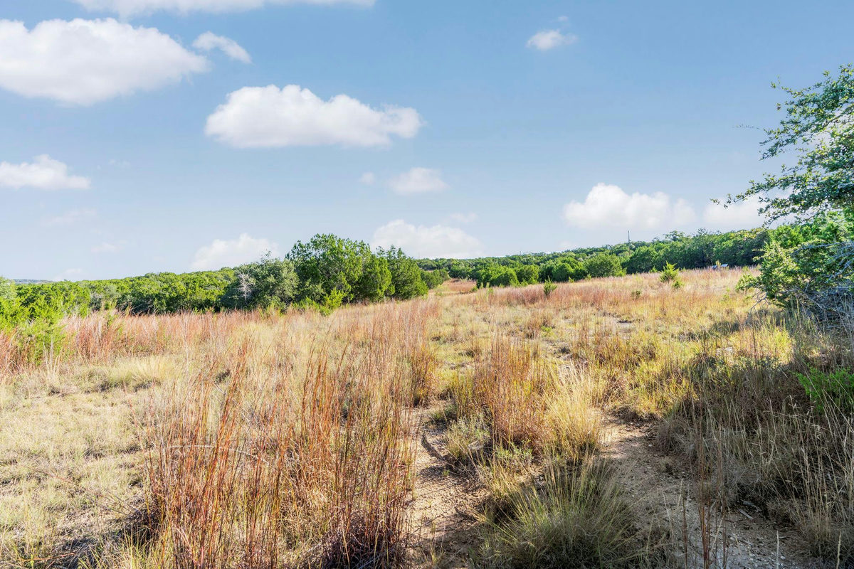 2021 Stagecoach Ranch Rd — photo 3