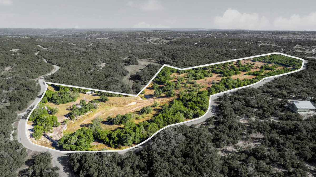2021 Stagecoach Ranch Rd — exterior