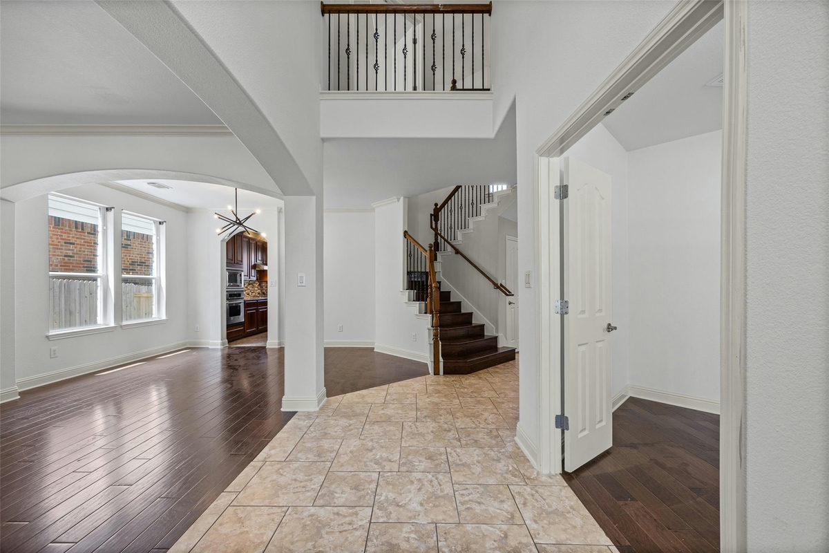 15616 Prestancia Dr — photo 4