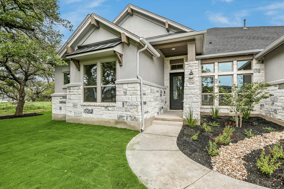 3109 Honeywood Dr — photo 5