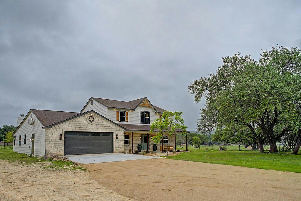 200 E Meadow Ln — photo 2