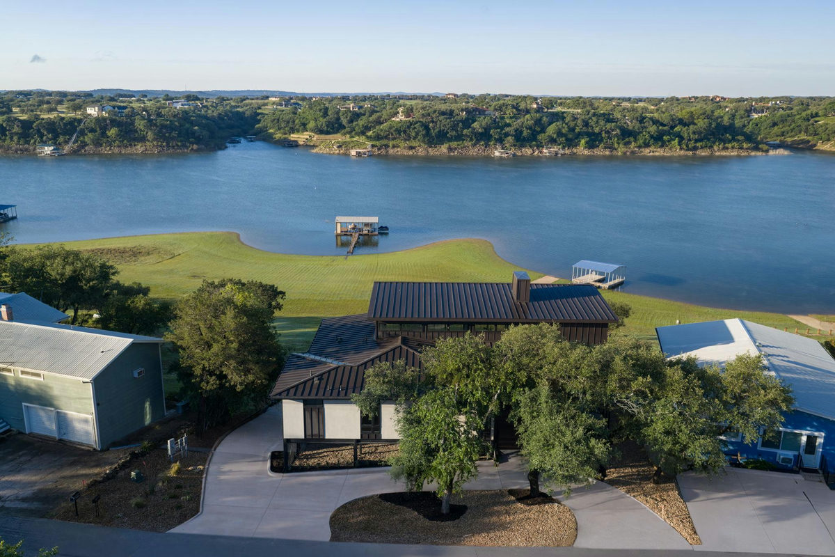 25623 Singleton Dr — exterior