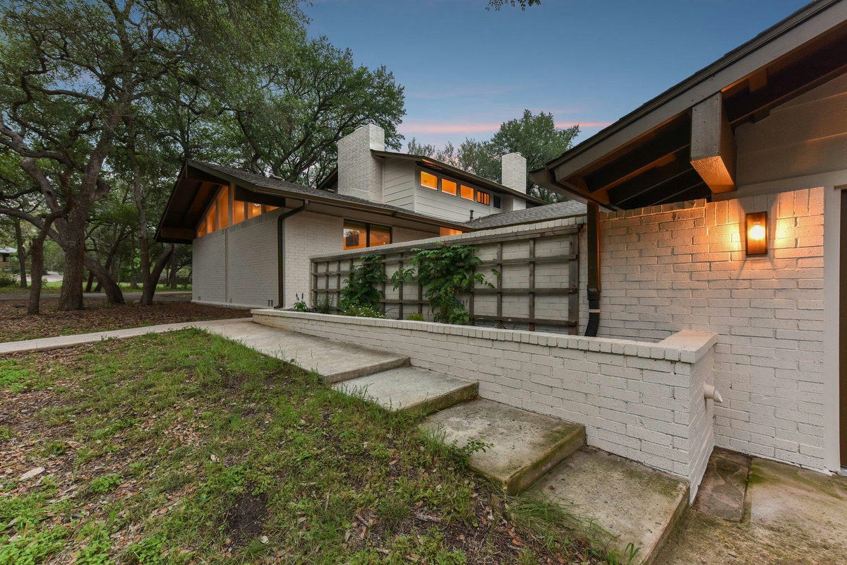 9004 Tara Ln — photo 4