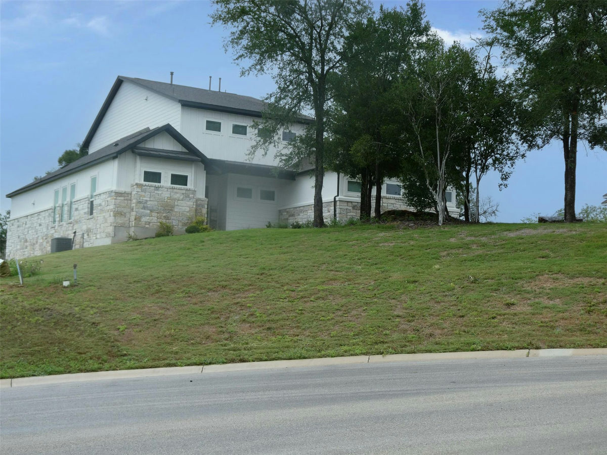 116 MERLIN Ct — photo 2