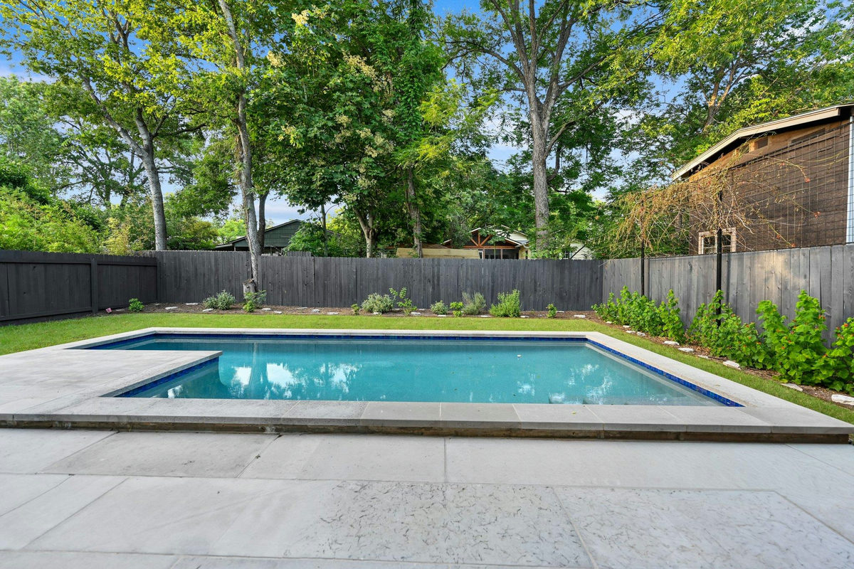 1506 W Saint Johns Ave — photo 3
