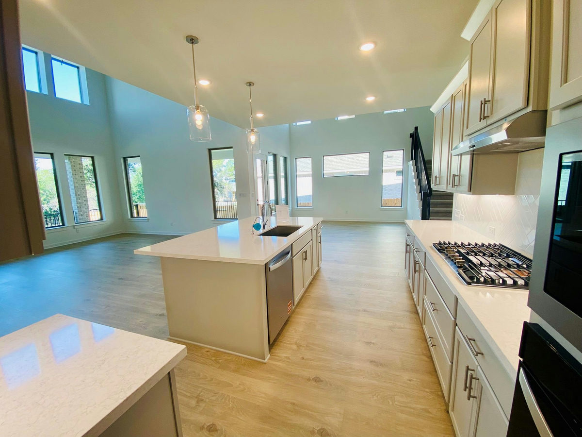 1417 White Daisy Ln — photo 4