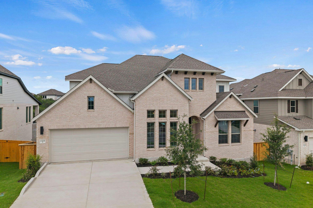 1325 White Daisy Ln — photo 2