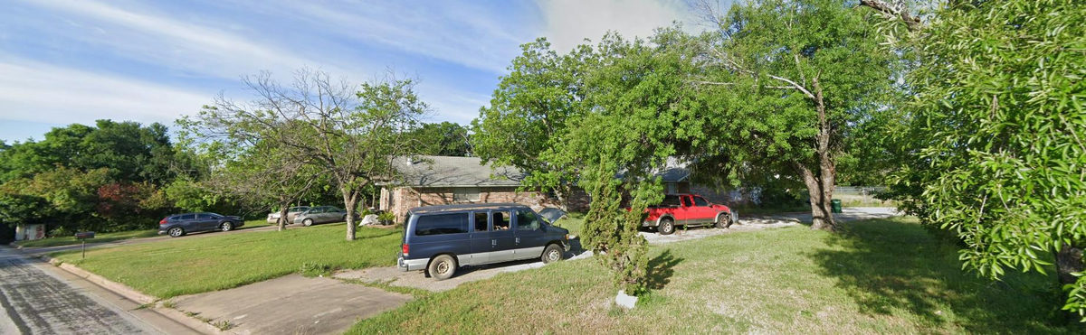 1701 Shadowview Dr — photo 2
