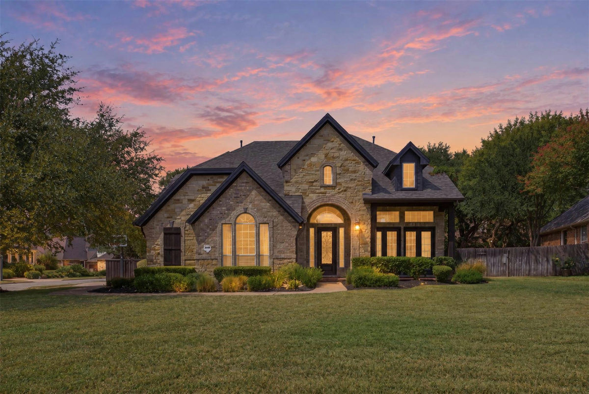 1100 Celtic Cv — exterior