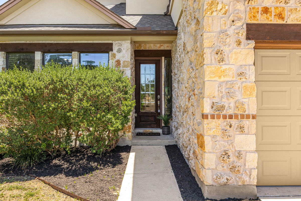 6916 Barstow Ct — photo 4