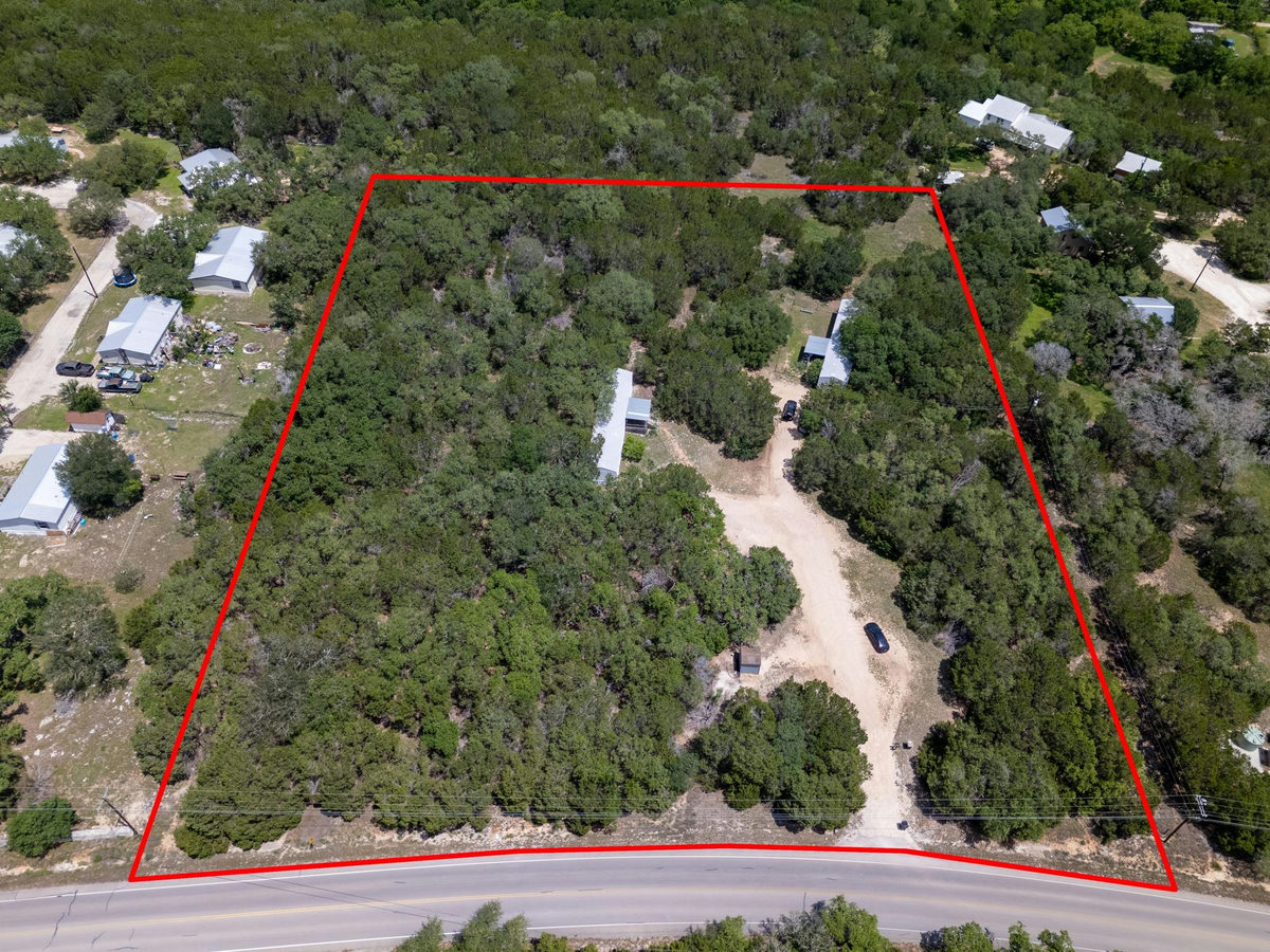 502 Wayside Dr — exterior