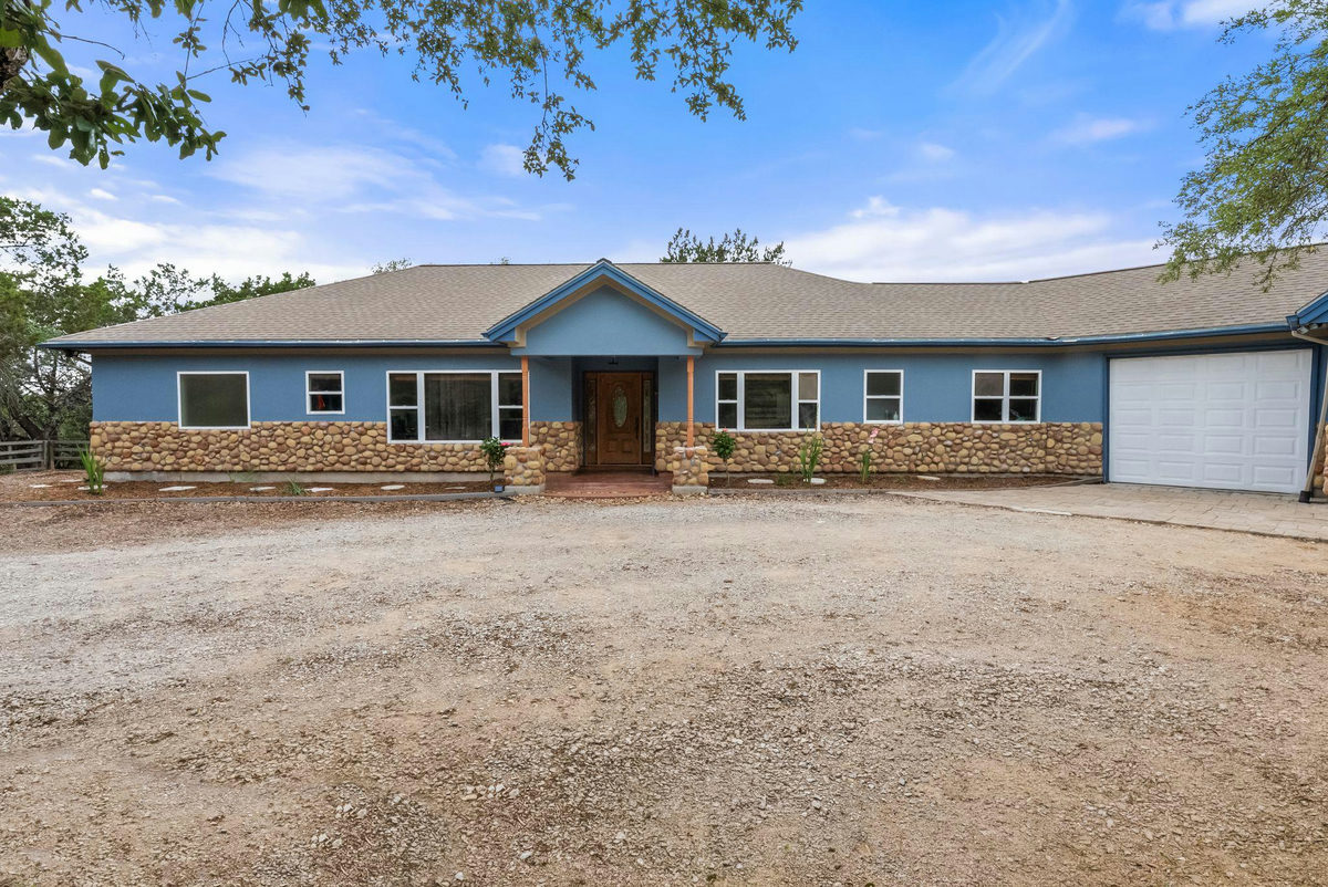 200 Vista West Ranch Rd — photo 3