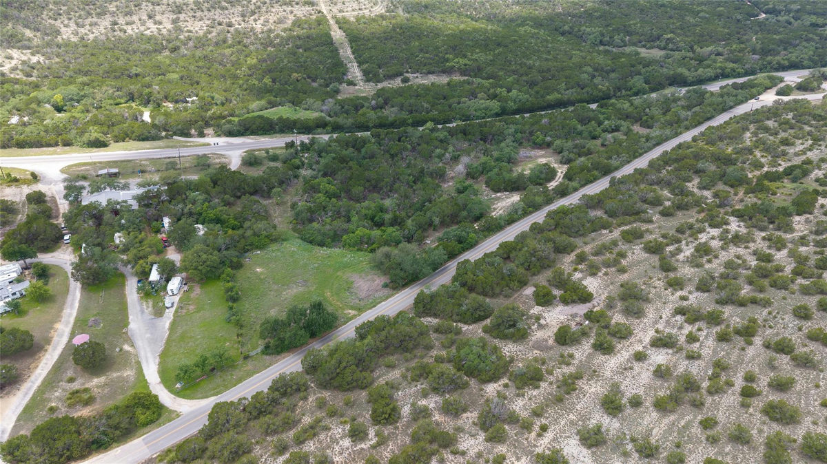 424 Spoke Hollow Rd — photo 2