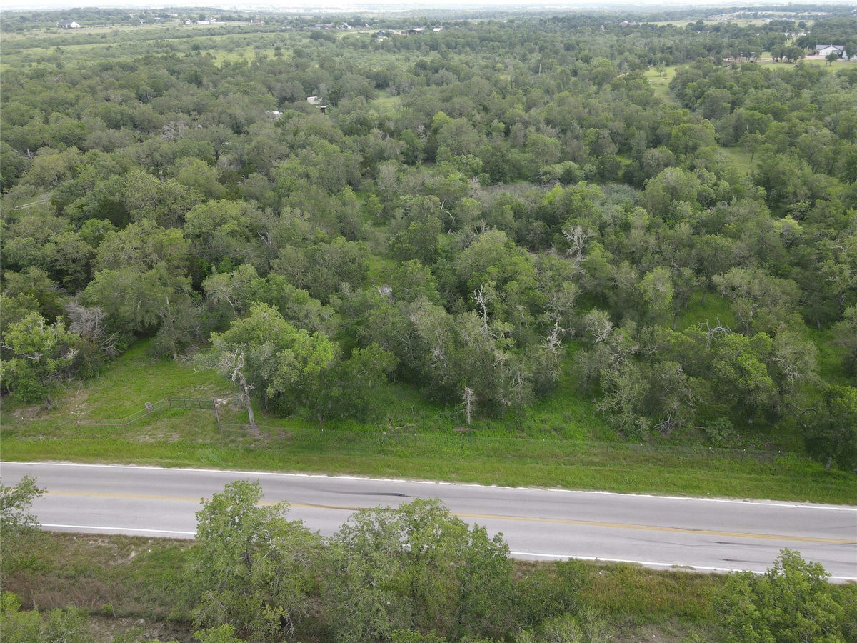 20100 Hog Eye Rd — photo 4