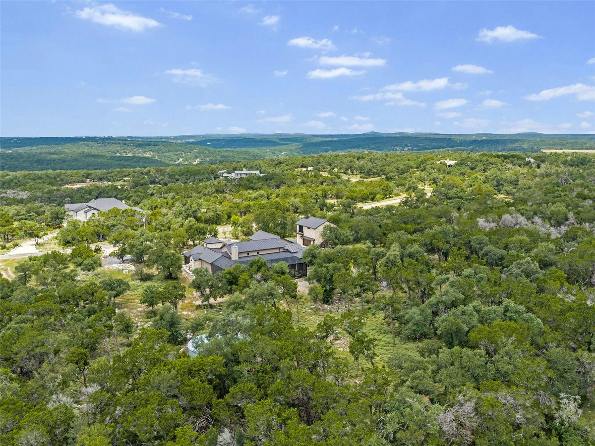 435 Gardenia Dr — photo 4