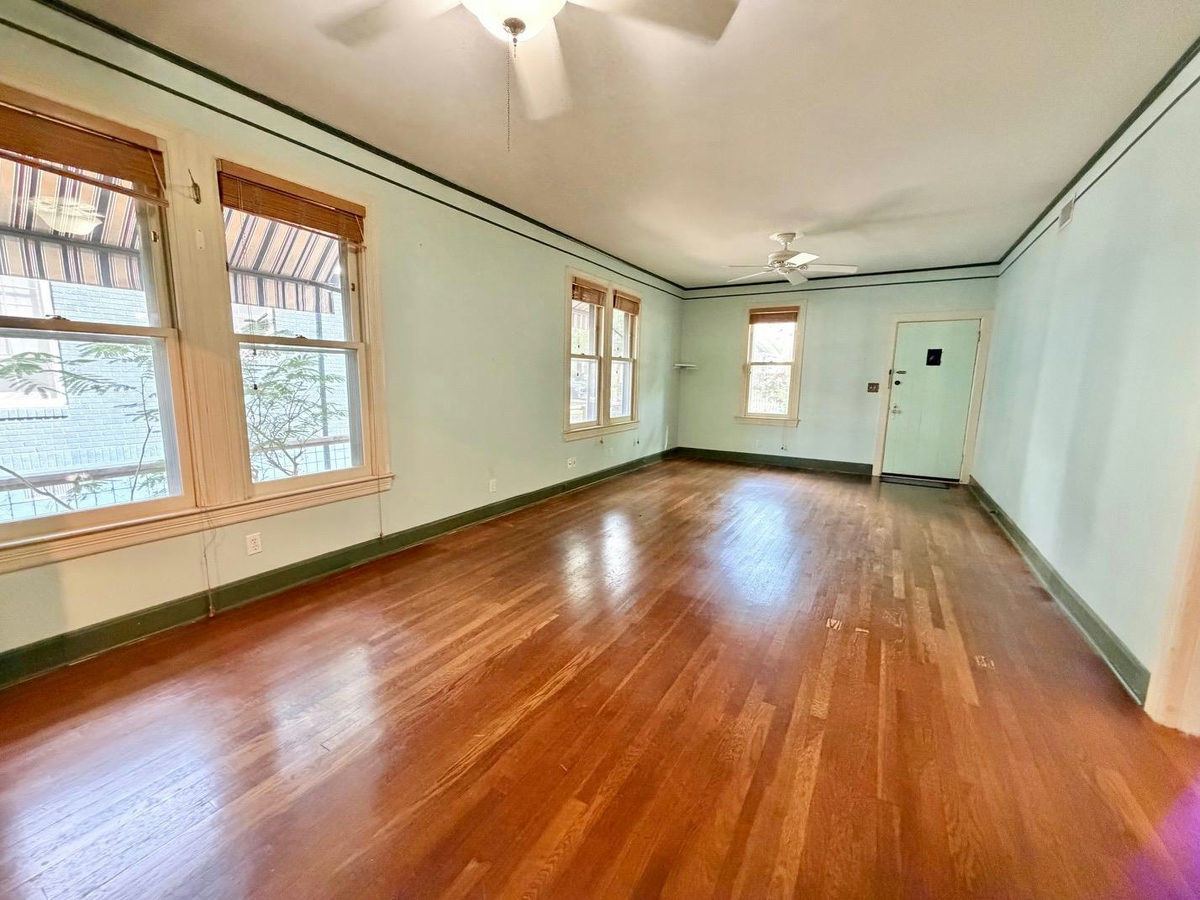 605 Texas Ave — photo 2