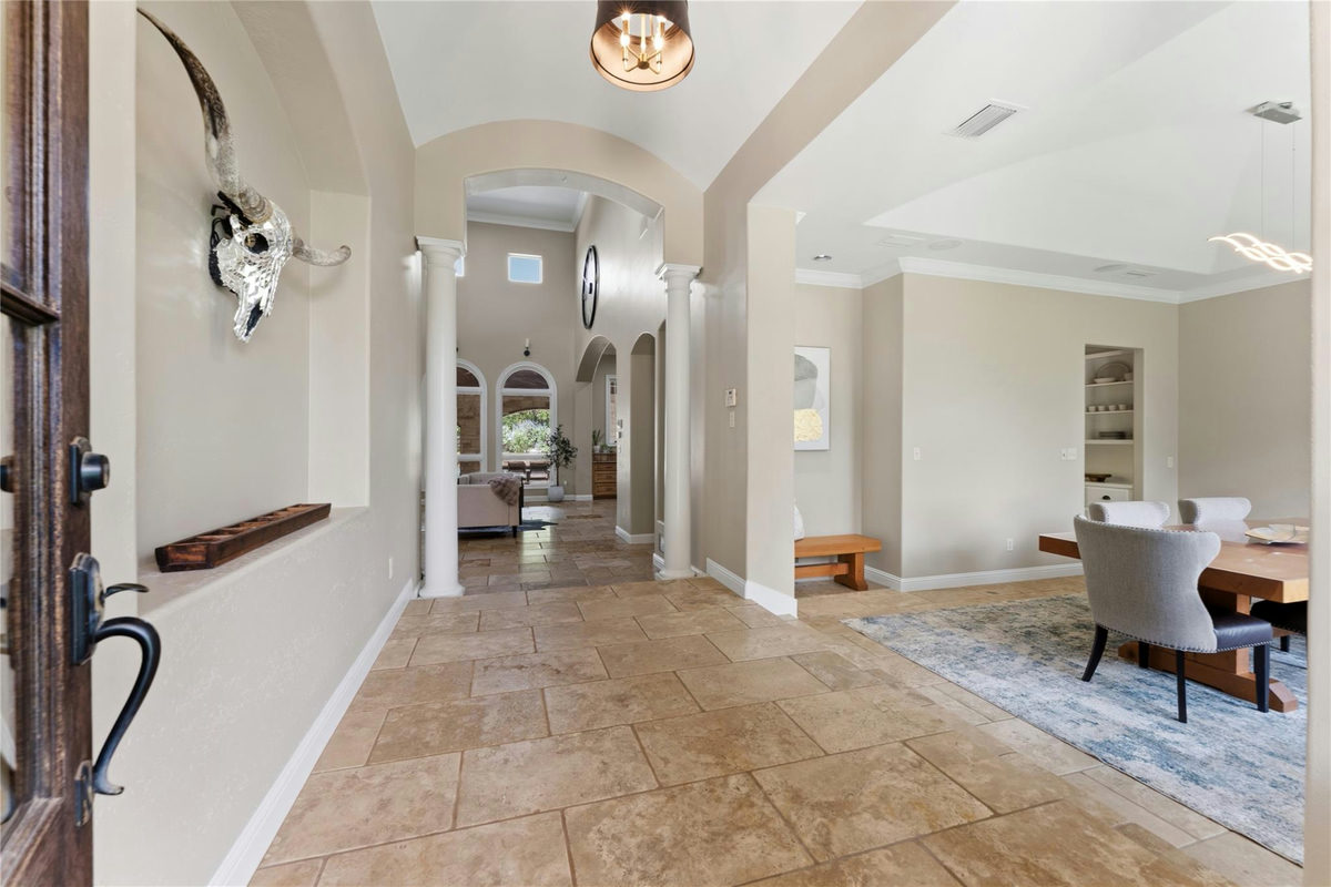345 Leafdale Trl — photo 4