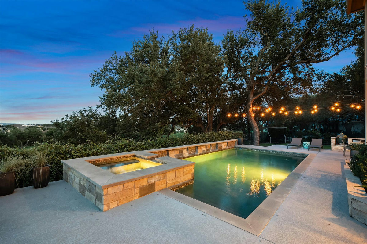 4113 Sugarloaf Dr — exterior