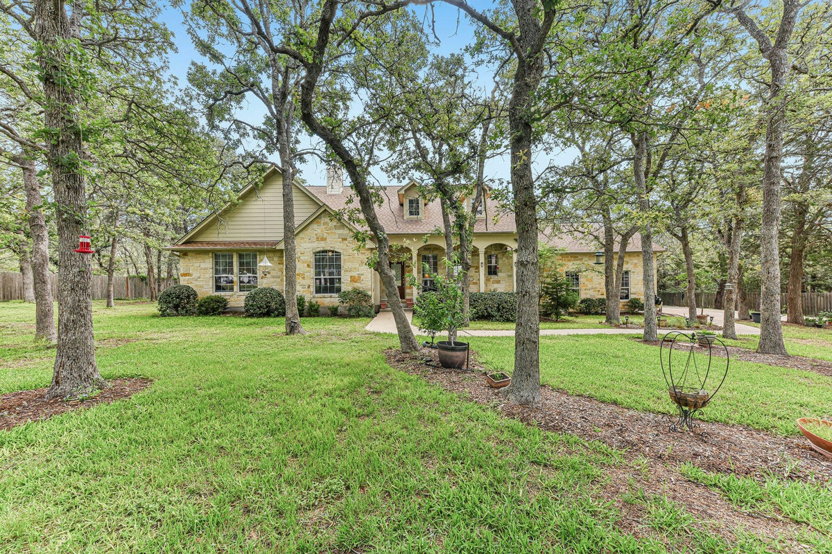 109 Elm Wood Dr — exterior