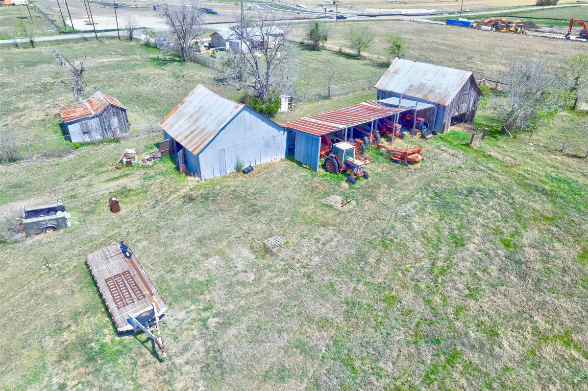 17809 FM 1100 — photo 3